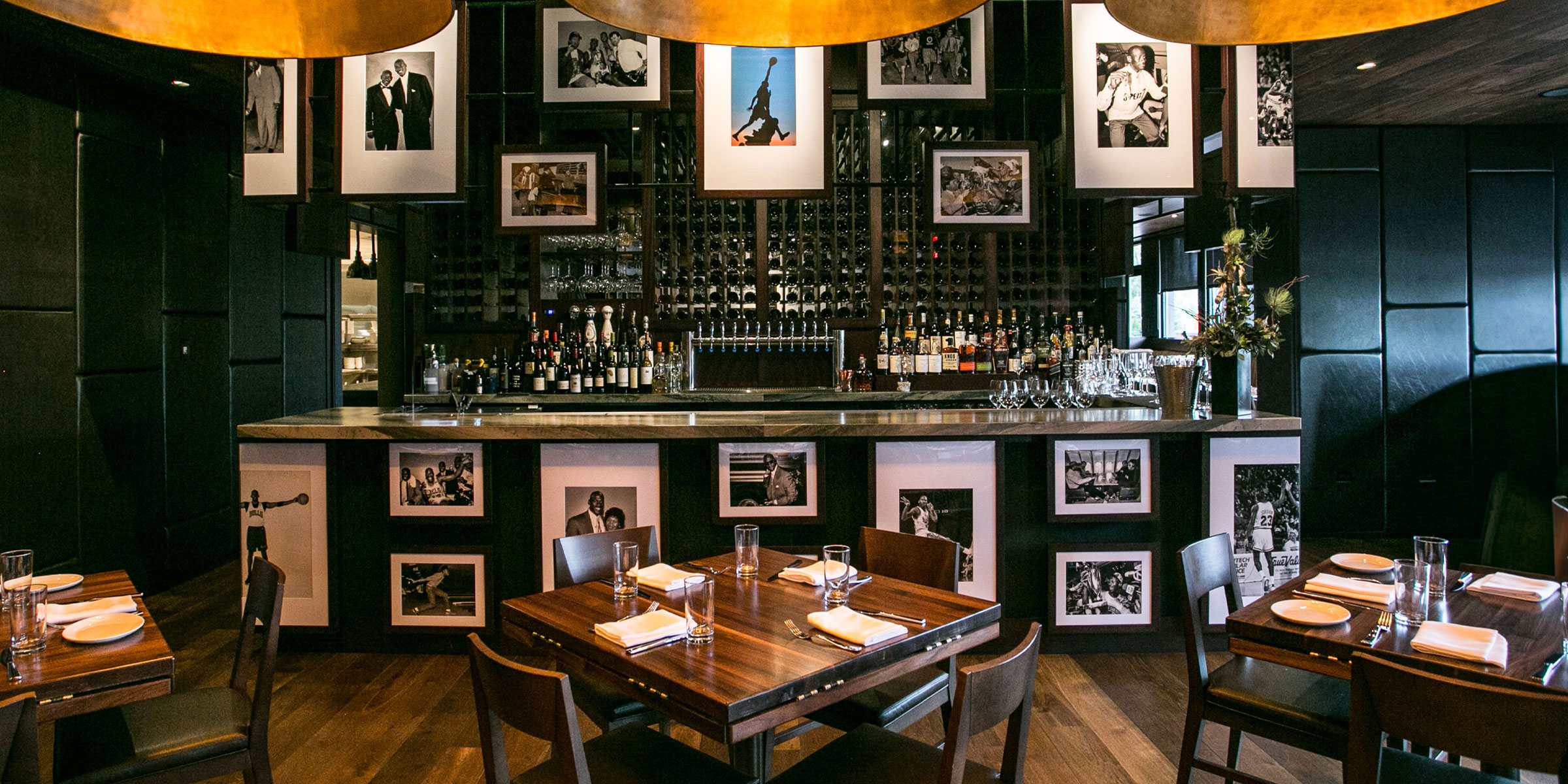 Michael Jordan's Steak House Oak Brook - desktop version